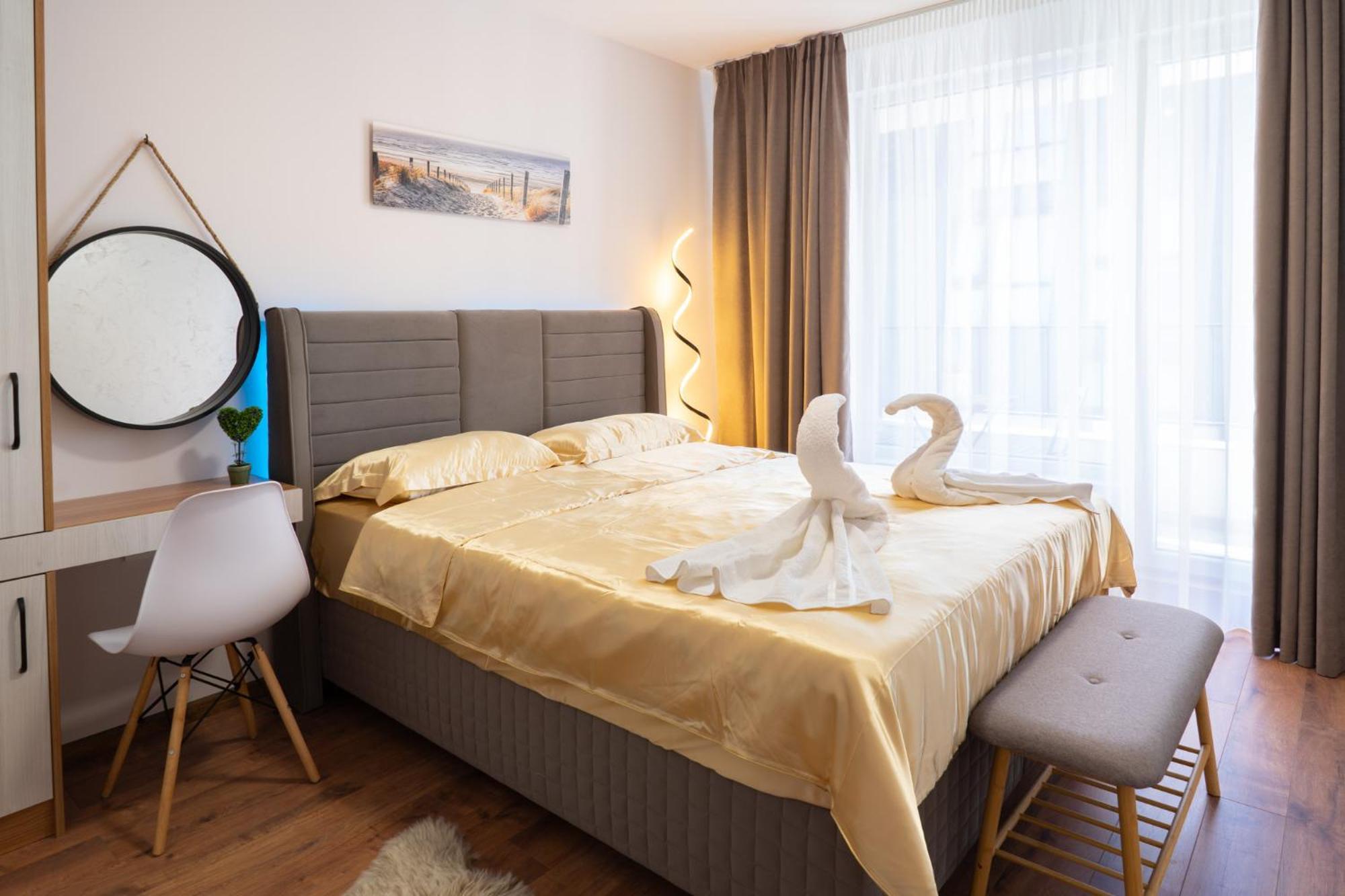 New Modern & Cozy Apartment With Free Private Parking And Ev Charging Station Varna Ngoại thất bức ảnh