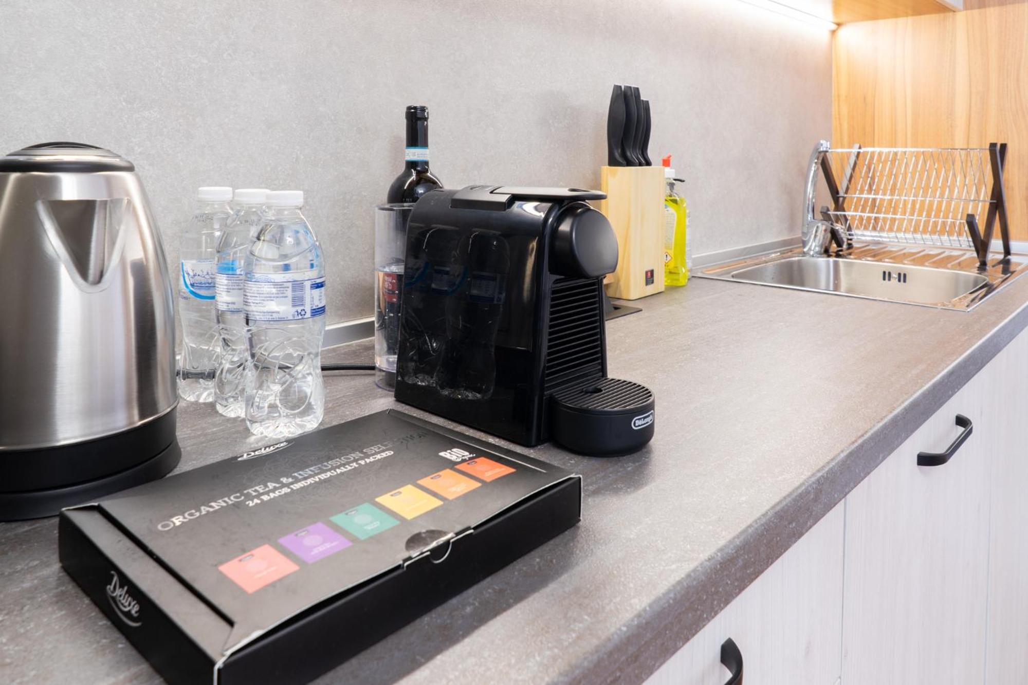 New Modern & Cozy Apartment With Free Private Parking And Ev Charging Station Varna Ngoại thất bức ảnh